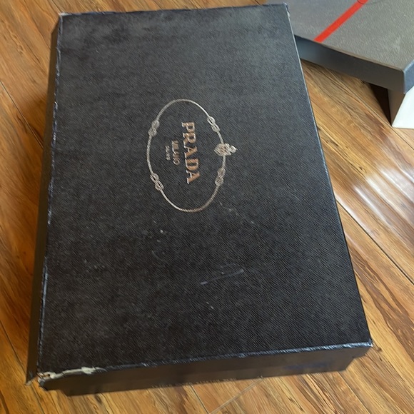 Used PRADA tall boots size 41 - Picture 6 of 6